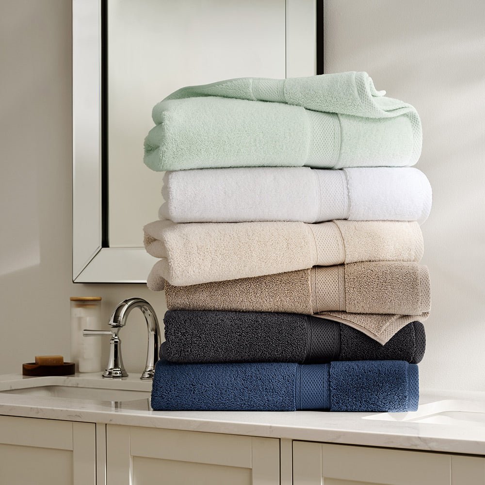 A Guide to Buying Luxury Bath Towels: Fabric, GSM, and More